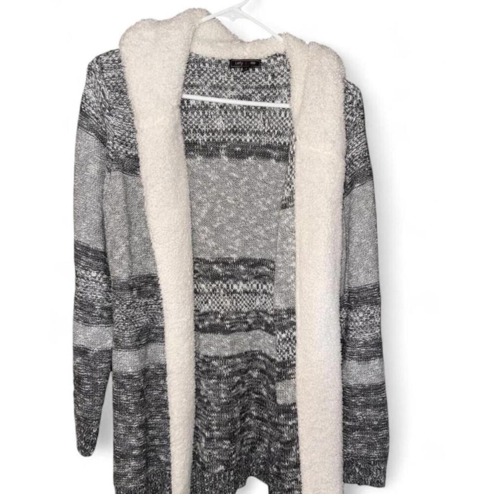 Unbranded Women's White Jumper